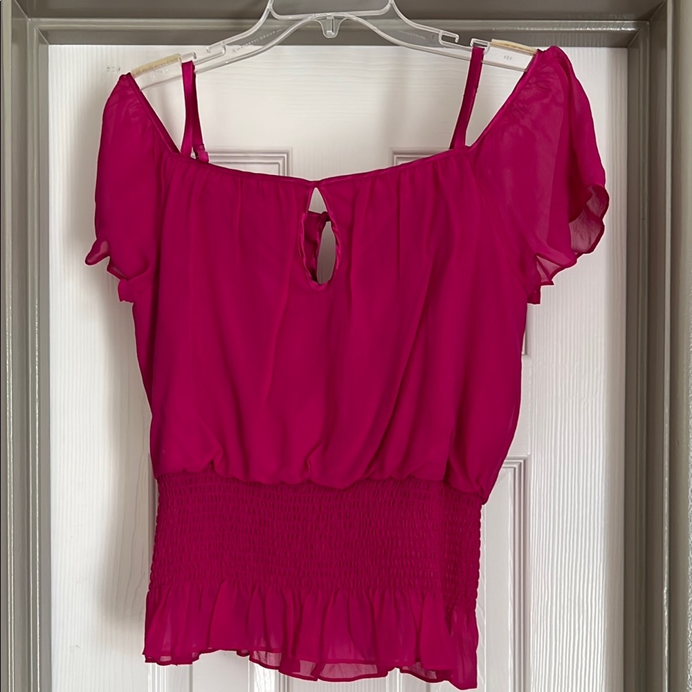 Marciano Women's Pink Off-Shoulders  Top